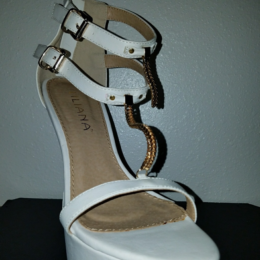 High Heels - Picture 2 of 2